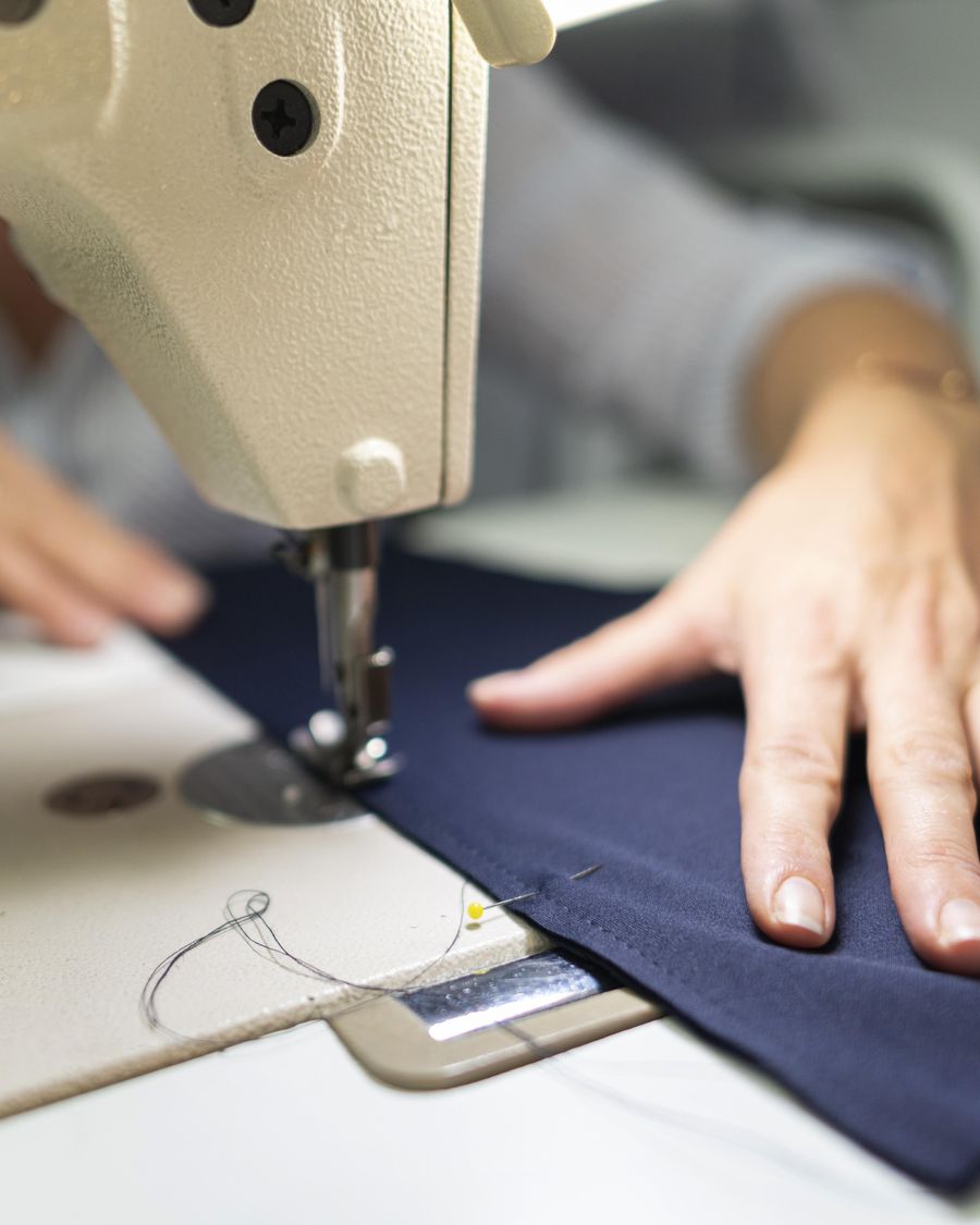 Confección en máquina de coser industrial